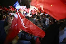 Hain darbeye karşı milletin direnişi: 15 Temmuz kareleri 2
